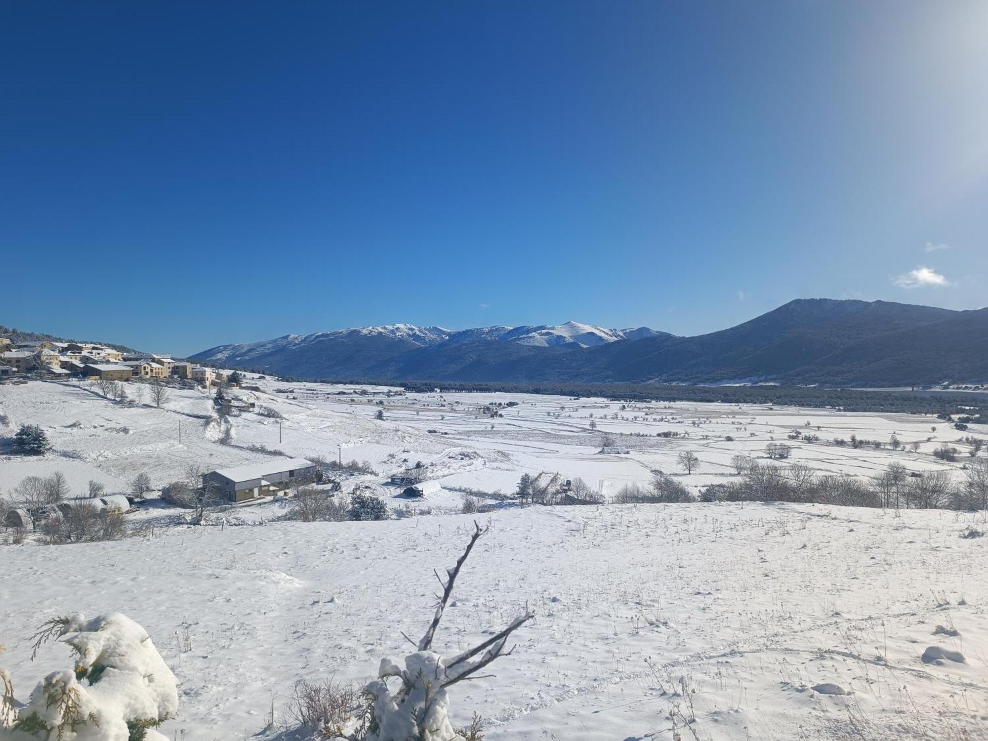 Au Pied Des Pistes Avec Vue Panoramique Et Jardin Hébergement de vacances Les Angles (Pyrenees-Orientales)