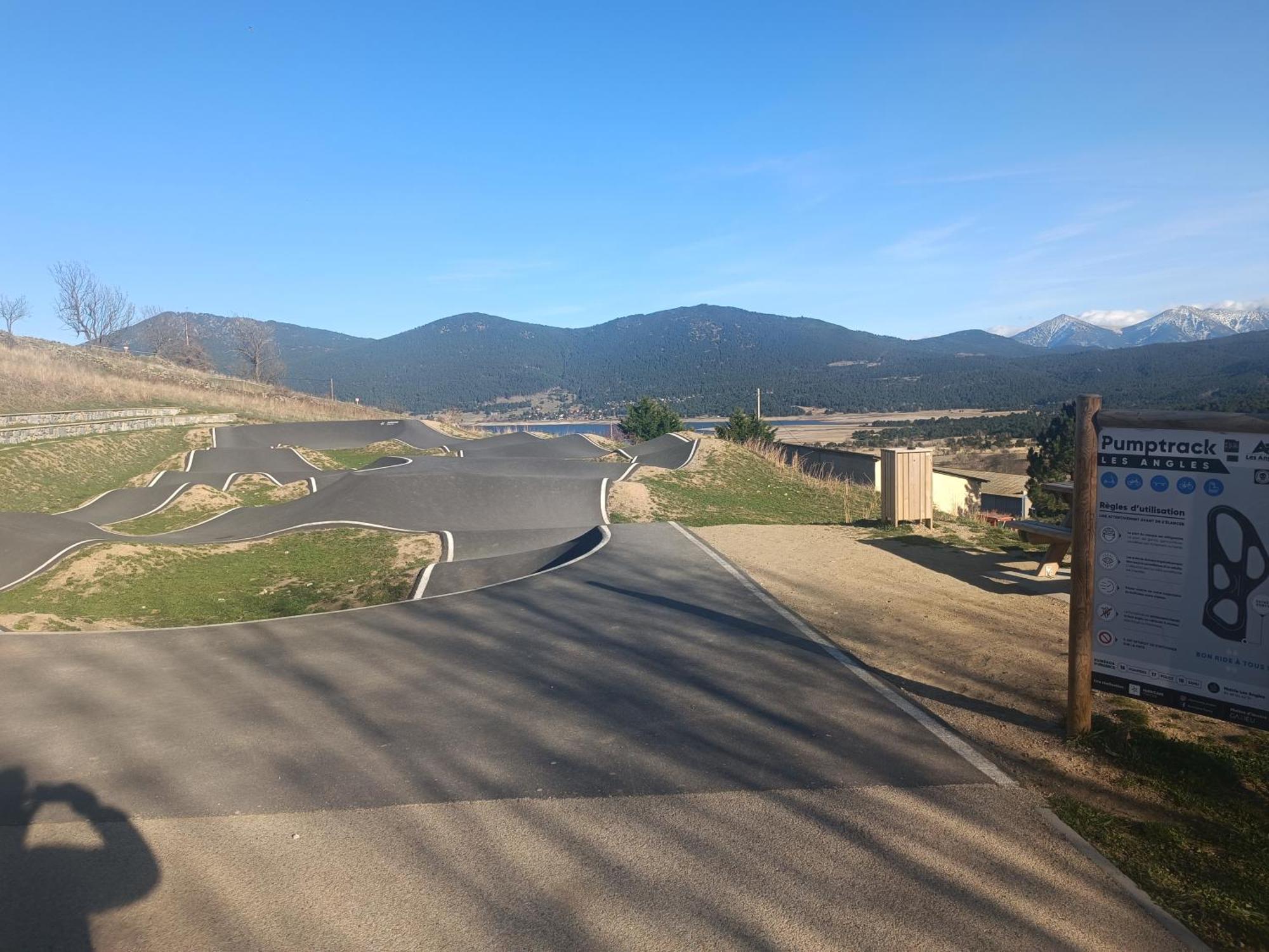 Au Pied Des Pistes Avec Vue Panoramique Et Jardin Les Angles (Pyrenees-Orientales)